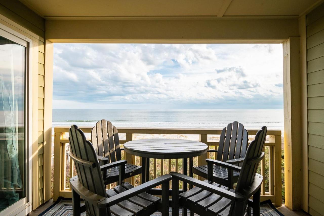 The Palm Villa Caswell Beach Exterior photo