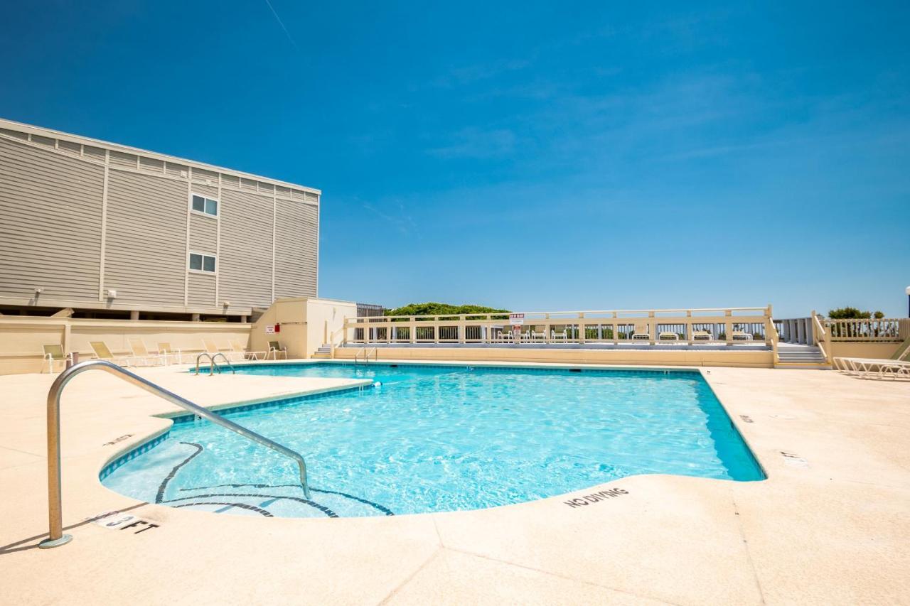 The Palm Villa Caswell Beach Exterior photo