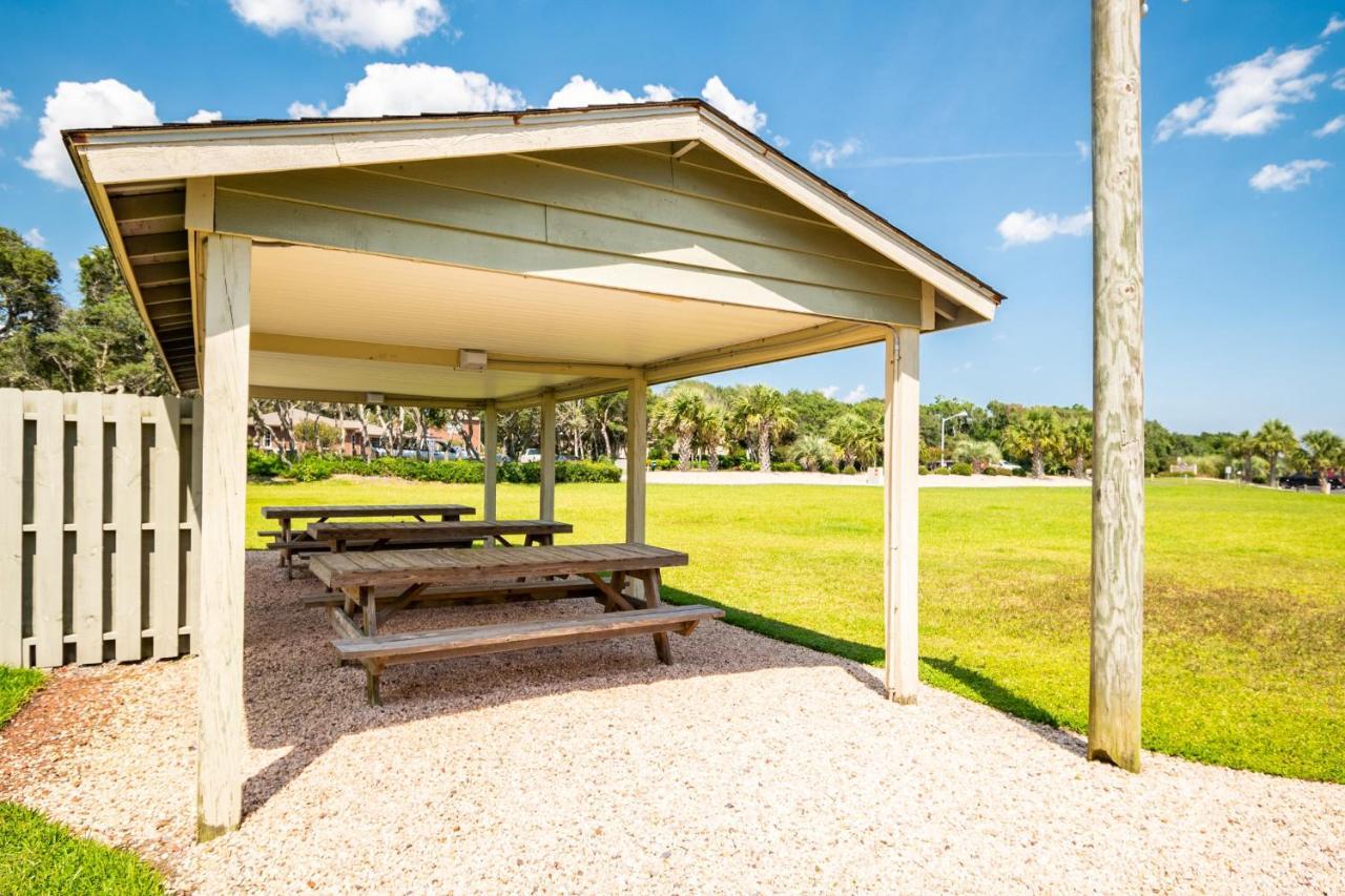 The Palm Villa Caswell Beach Exterior photo