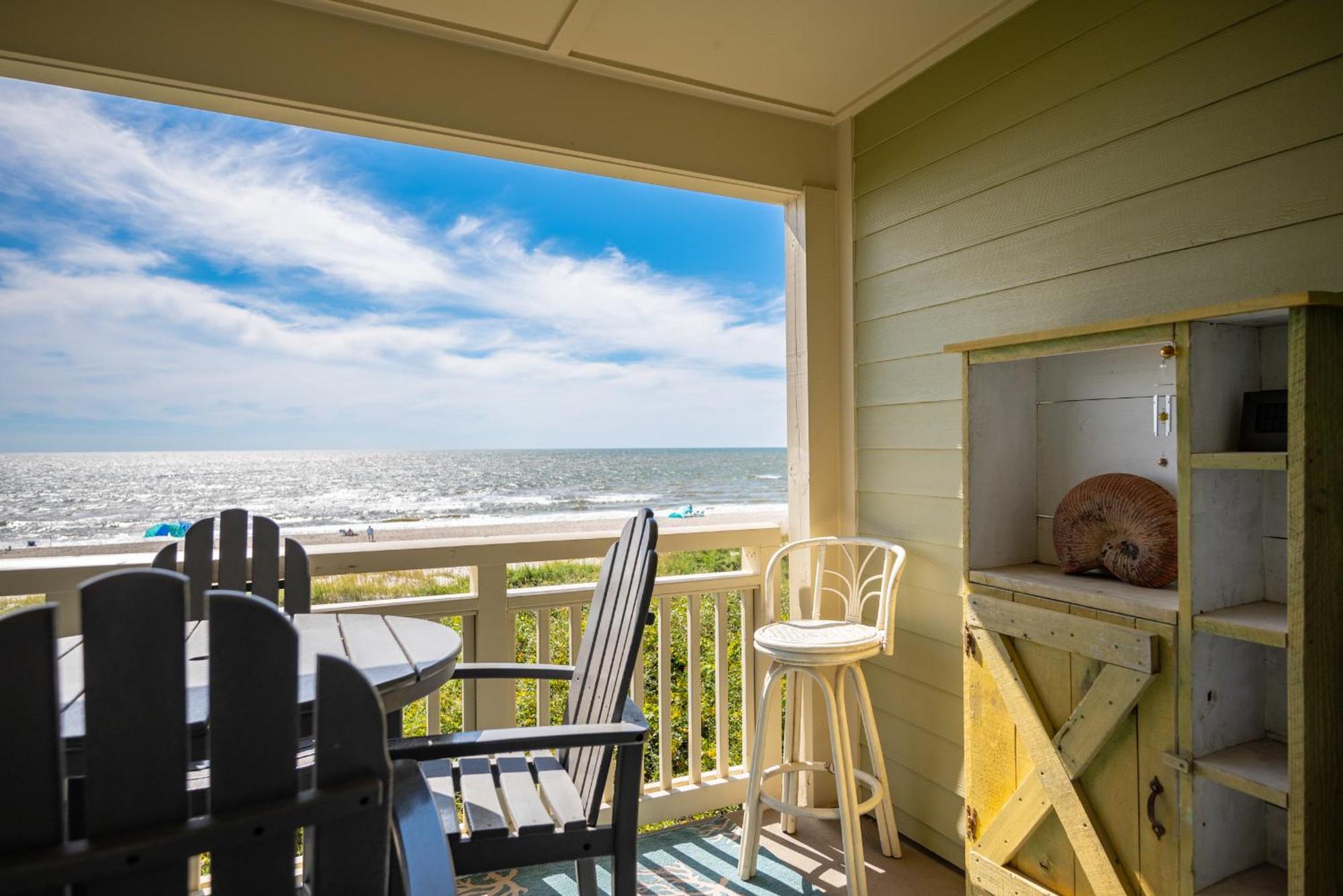The Palm Villa Caswell Beach Exterior photo
