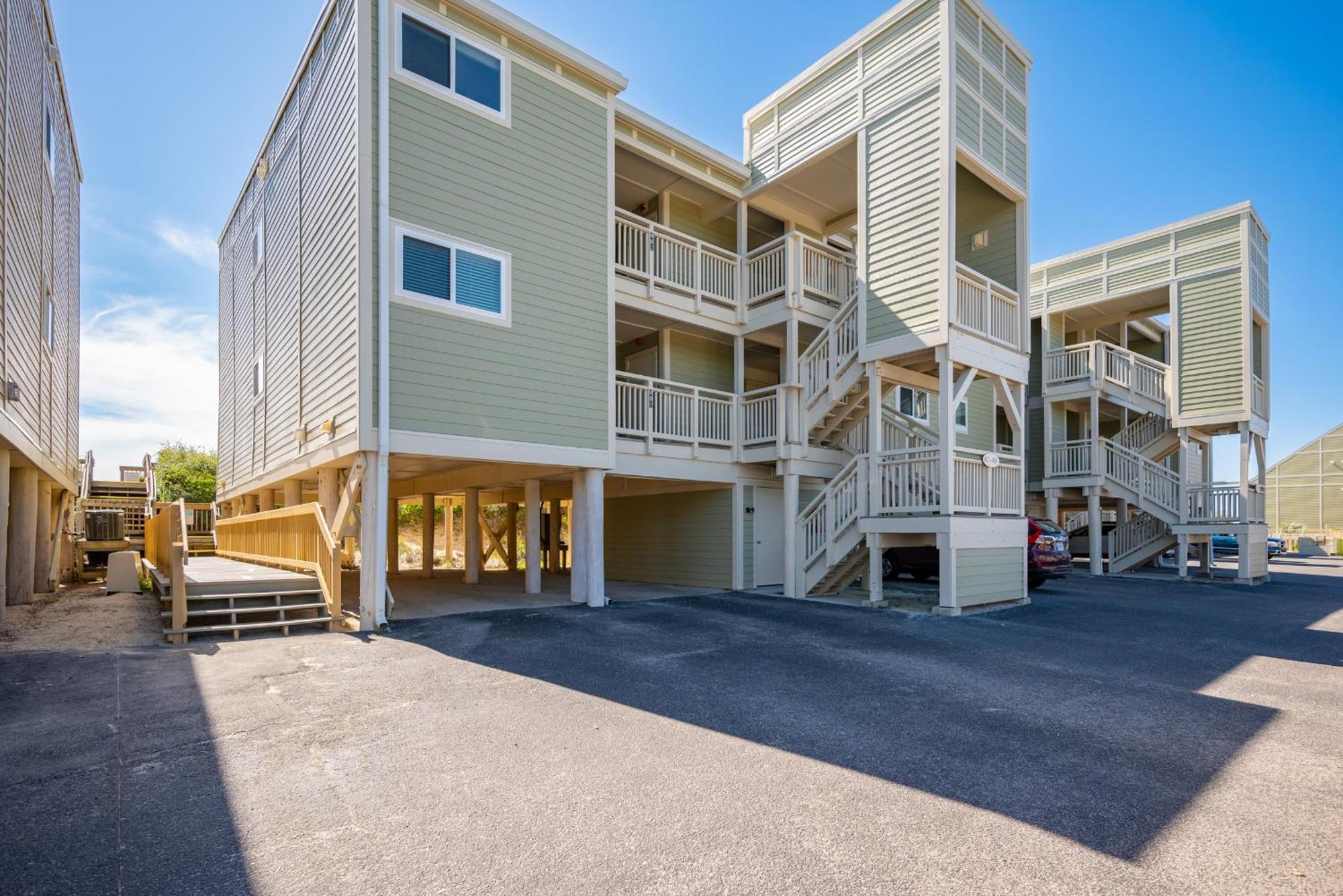 The Palm Villa Caswell Beach Exterior photo